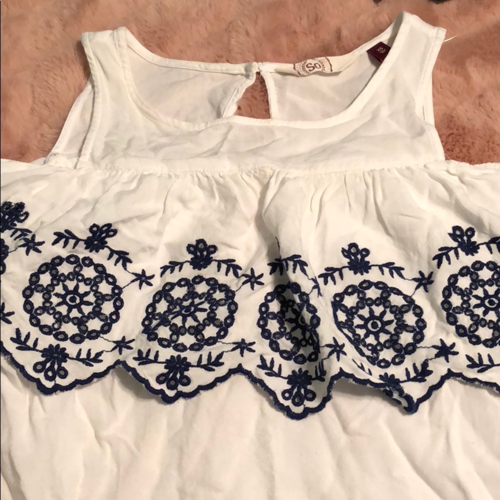 Cute top